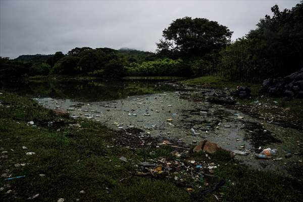 Cerron Grande reservoir pollution in El Salvador