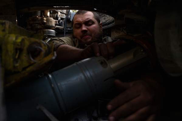 Ukrainian tank crew on the frontline in Bakhmut