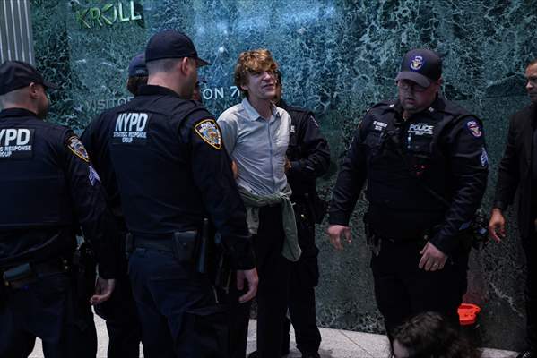 Climate activists storm BlackRock HQ in New York City