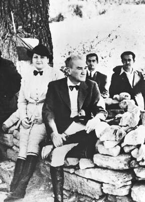 Mustafa Kemal Atatürk