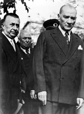 Mustafa Kemal Atatürk