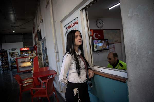 "Serenay kaptan" şehirler arasında mekik dokuyor