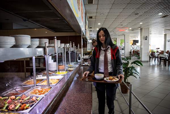 "Serenay kaptan" şehirler arasında mekik dokuyor
