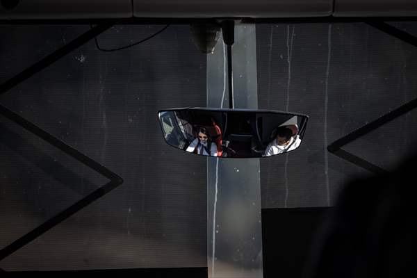 "Serenay kaptan" şehirler arasında mekik dokuyor