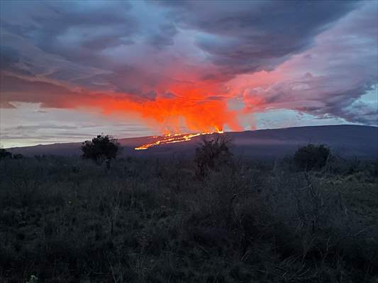 World's largest active volcano begins to erupt in US state of Hawaii after 38 years