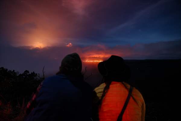 Hawaii's Mauna Loa erupts