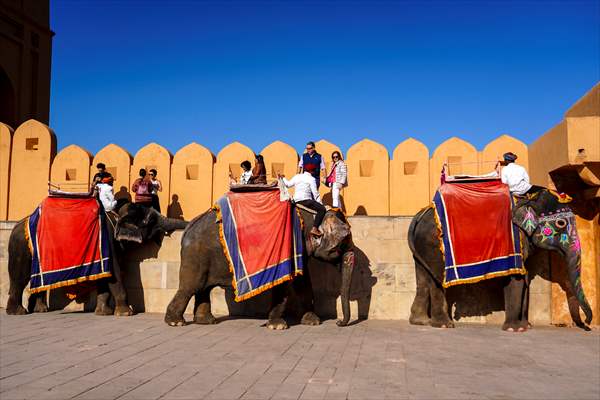 UNESCO World Heritage Site: Historical Amber Fort in India's Jaipur