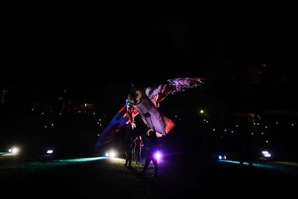 Colombians want to win Guinness with Lionel Messi inflatable jersey