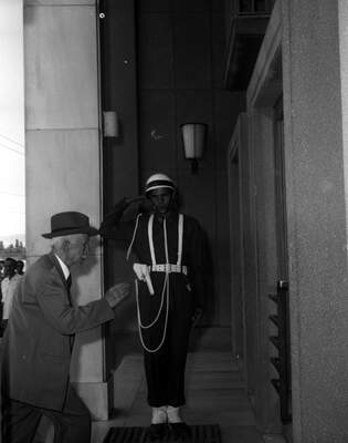 Başbakan İsmet İnönü