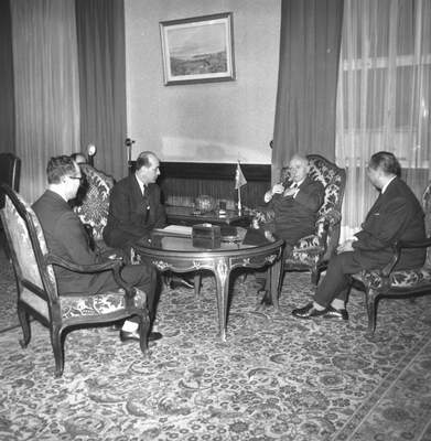 Başbakan İsmet İnönü