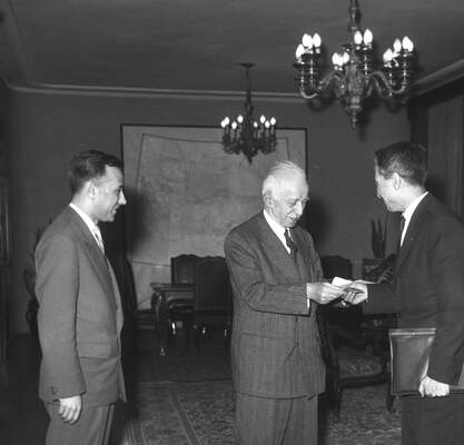 Başbakan İsmet İnönü