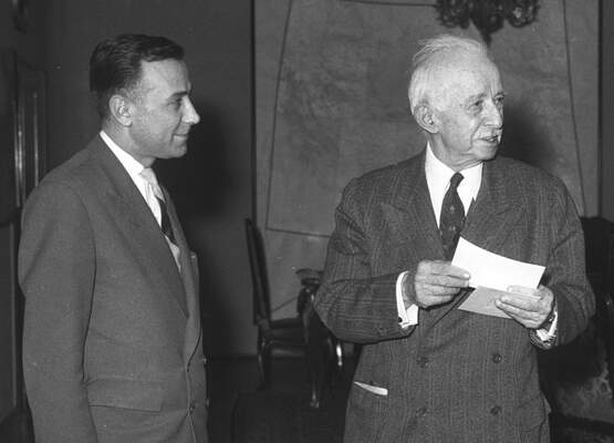 Başbakan İsmet İnönü