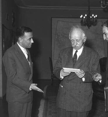 Başbakan İsmet İnönü