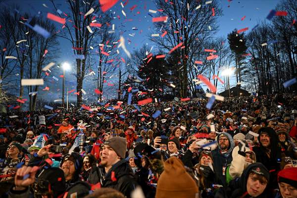 Groundhog Day 2023: Punxsutawney Phil says 6 more weeks winter
