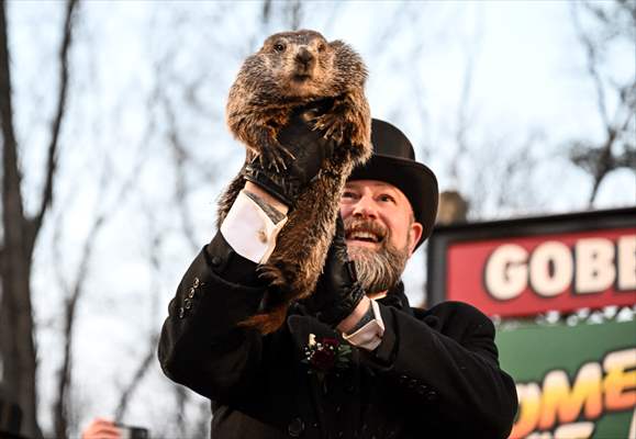 Groundhog Day 2023: Punxsutawney Phil says 6 more weeks winter