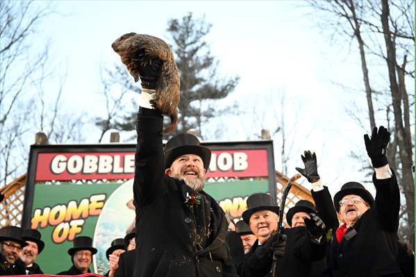 Groundhog Day 2023: Punxsutawney Phil says 6 more weeks winter