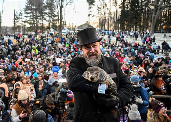 Groundhog Day 2023: Punxsutawney Phil says 6 more weeks winter