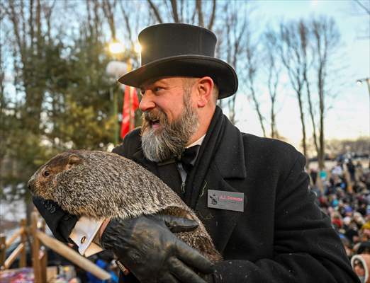 Groundhog Day 2023: Punxsutawney Phil says 6 more weeks winter