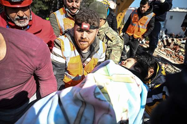 3,5 year-old girl rescued from rubble 103 hours after earthquakes in Turkiye