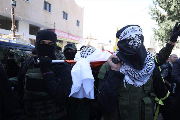 Batı Şeria'da Yahudi yerleşimci tarafından öldürülen Filistinlinin cenaze töreni