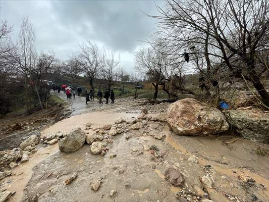 Adıyaman'ın Tut ilçesindeki selde ölenlerin sayısı 2'ye yükseldi