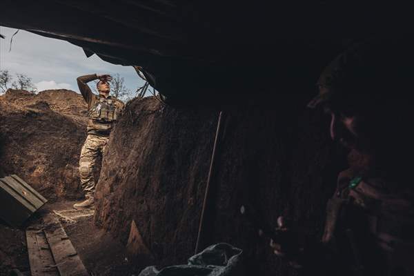 Ukrainian servicemen on the frontline in Bakhmut