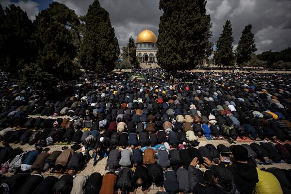 Second Friday prayer of Ramadan at Al-Aqsa
