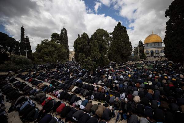 Second Friday prayer of Ramadan at Al-Aqsa