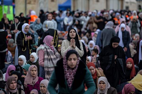 Second Friday prayer of Ramadan at Al-Aqsa