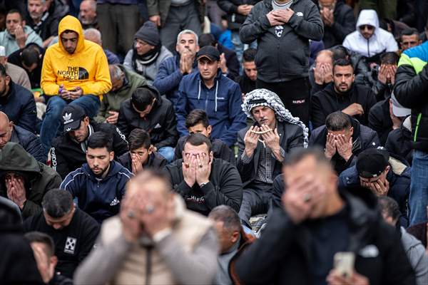 Second Friday prayer of Ramadan at Al-Aqsa