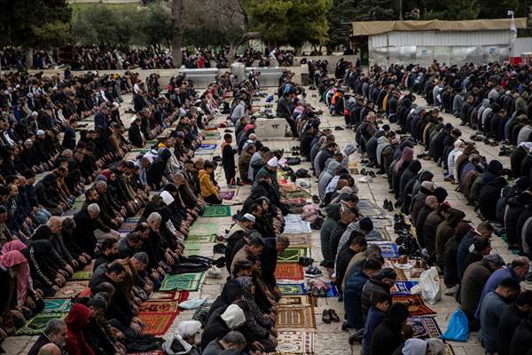 Second Friday prayer of Ramadan at Al-Aqsa