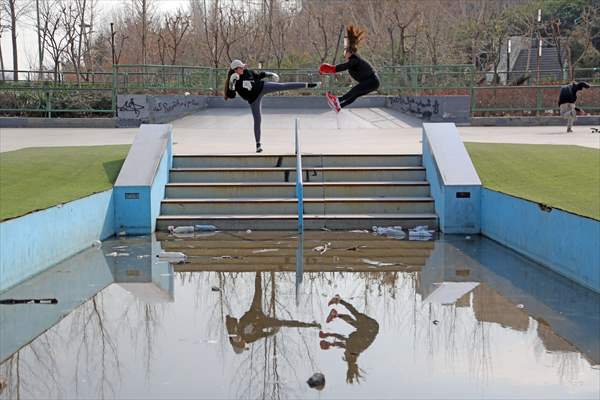 Iranian female trainer's passion for kick-boxing