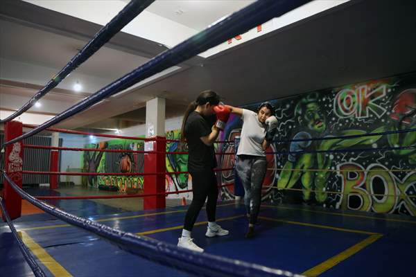 Iranian female trainer's passion for kick-boxing