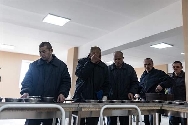 Russian soldiers captured during the war in Ukrainian prison