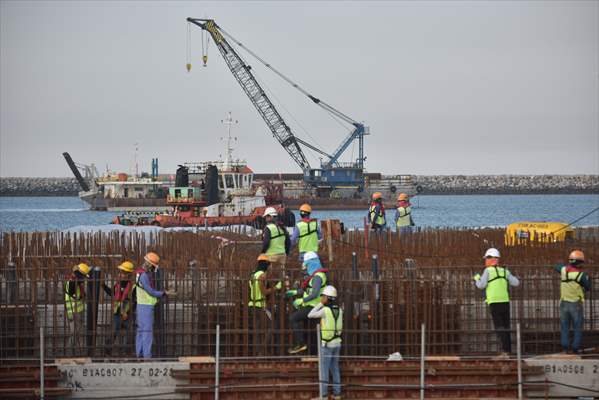 Orta Doğu'nun en büyük limanlarından Irak'taki Büyük Faw'ın inşaat çalışmaları devam ediyor