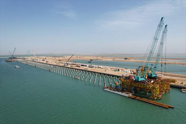 Orta Doğu'nun en büyük limanlarından Irak'taki Büyük Faw'ın inşaat çalışmaları devam ediyor