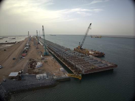 Orta Doğu'nun en büyük limanlarından Irak'taki Büyük Faw'ın inşaat çalışmaları devam ediyor