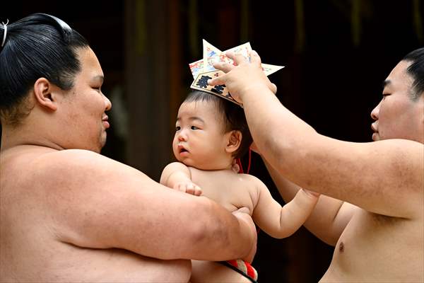 Festival of crying baby sumo in Tokyo