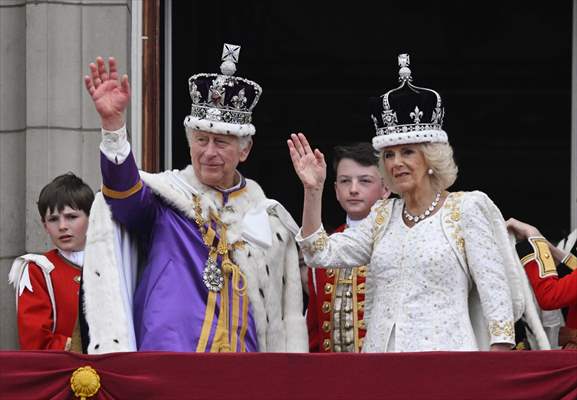 King Charles III and Queen Camilla make first balcony appearance after coronation