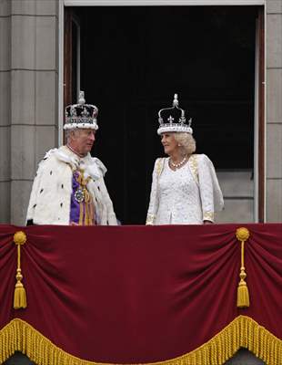 King Charles III and Queen Camilla make first balcony appearance after coronation