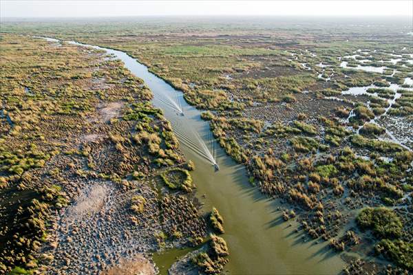 Mesopotamian Marshes under the threat of drought