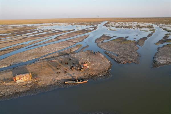 Mesopotamian Marshes under the threat of drought