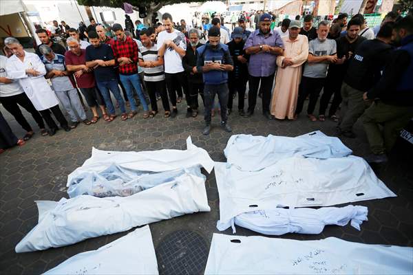 Anadolu Agency cameraman Mohammed Alaloul lost his 4 children and 3 siblings in the Israeli attack on Gaza
