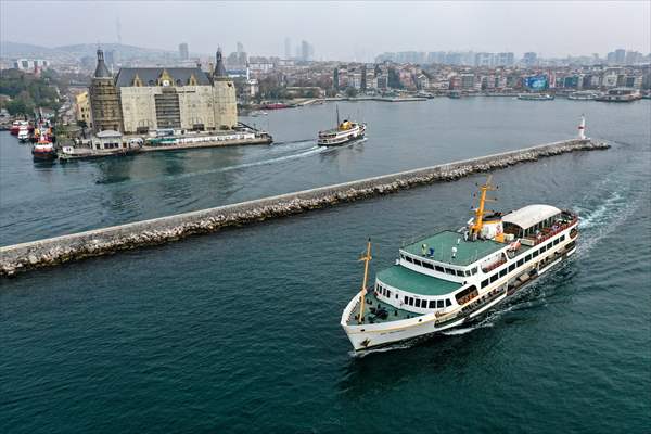 İstanbul'un sembollerinden tarihi Haydarpaşa Garı restorasyonla özgün haline kavuşuyor
