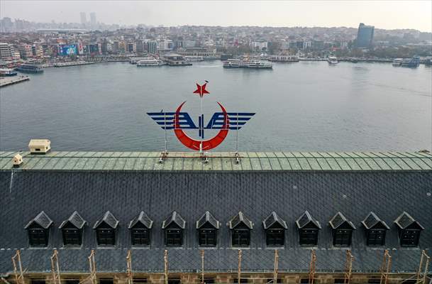 İstanbul'un sembollerinden tarihi Haydarpaşa Garı restorasyonla özgün haline kavuşuyor