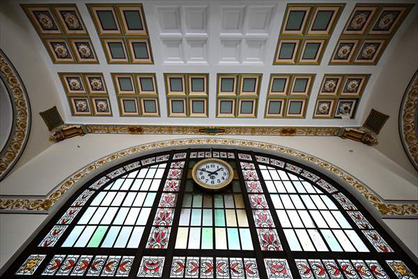 İstanbul'un sembollerinden tarihi Haydarpaşa Garı restorasyonla özgün haline kavuşuyor