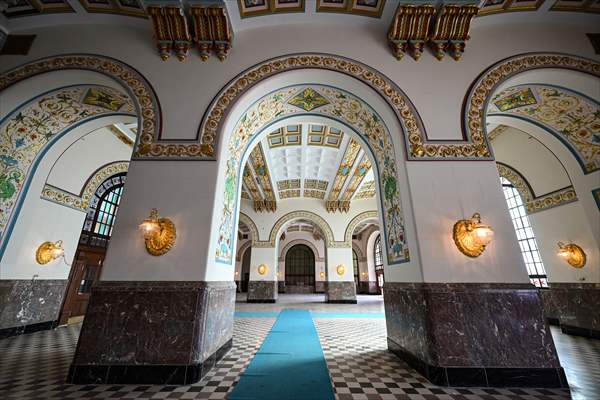 İstanbul'un sembollerinden tarihi Haydarpaşa Garı restorasyonla özgün haline kavuşuyor