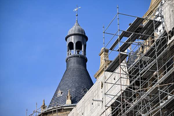 İstanbul'un sembollerinden tarihi Haydarpaşa Garı restorasyonla özgün haline kavuşuyor