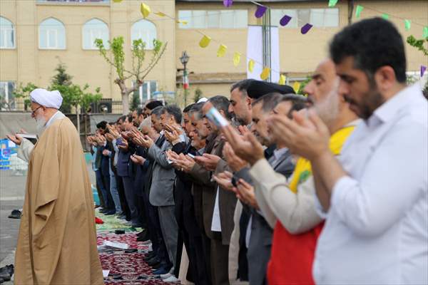 Eid al-Fitr prayer in Iran