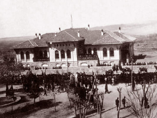 Mustafa Kemal Atatürk Meclisi açtı